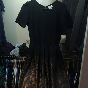 Medium Elegant Amelia